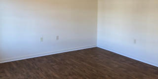 3 Bedroom, 2.5 Bath Two Level Townhouse Gallery 6