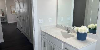 The Bungalows on the Lake - Block C Gallery 411