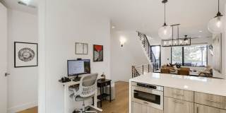 Stylish 2BR Boulder Retreat | Rooftop Deck & Prime Location Gallery 16