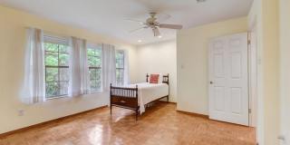 805 Leonard St!!! - Amazing 7 bed House walking distance to UT. Gallery 22