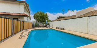 Townhome in Phoenix Gallery 29