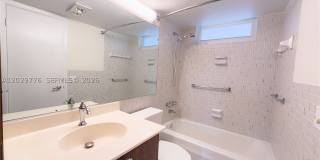 2861 Leonard Dr Gallery 21