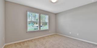 589 GLASGOW Drive Gallery 12