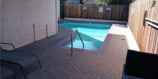 5255 Bellingham Avenue Gallery 20