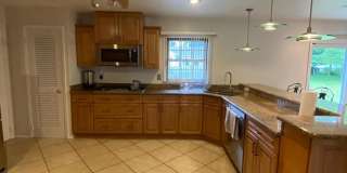 490 W Park Avenue Gallery 3