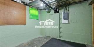 945 Sherburne Avenue Gallery 21