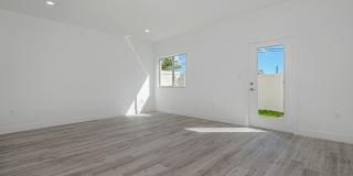 Pearl 13 at Pompano Beach Gallery 28