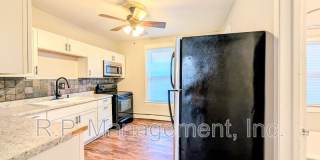 61 Delos St W Gallery 5