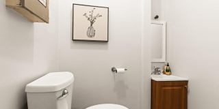 Nice 4 bed in Allston Gallery 9