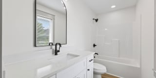 ***August 2026*** Brand New Luxury Build! 5 Bed, 5.5 Bath Townhome! Gallery 33