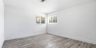 1880 SE 3rd Street Gallery 10