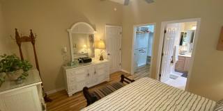 Beautiful Over Sized TURNKEY SEASONAL 2 bed 2 bath Rental on Golf Course in Polo Ridge Gallery 21