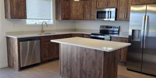 4 Bed 3 Bath Single Family Home Gallery 1