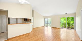 363 Pembroke Lane Gallery 6