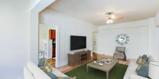 The Frontenac Gallery 6