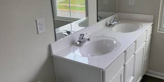 Room in 4 Bedroom Home at Rustling Pines Ct Gallery 16