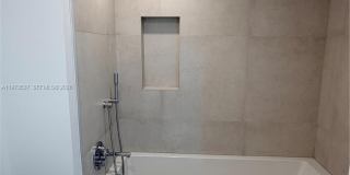 9221 E Bay Harbor Dr Gallery 22