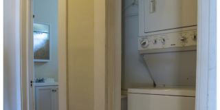 1115 State Street Gallery 6