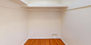 1690 North Point Gallery 8