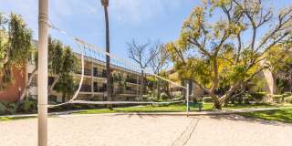 The Plaza at Sherman Oaks Gallery 34