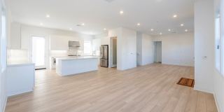 412 Flycatcher Gallery 30