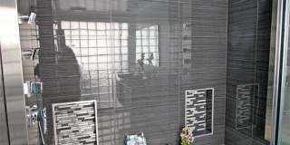 Live in the 90210! Stunning Modern Newly Renovated 2 Bedroom plus bonus room home in Beverly Hills! Gallery 14