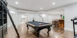 7814 CROWNHURST CT Gallery 36