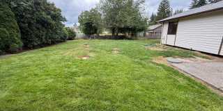 Tracyton Home! 2 Bedrooms with Large Fenced Yard Tracyton Home! 2 Bedrooms with Large Fenced Yard Gallery 12