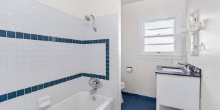 Downtown Napa 3 bed 2 bath single level home Gallery 12