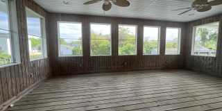 9 Berg Avenue Gallery 9