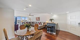 301 Lake Shore Drive Gallery 14