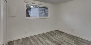 350 West Clackamas Boulevard Gallery 15