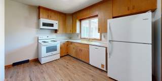 Great Duplex on Campus Gallery 7