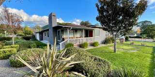 Epic Location by Cal Poly - 5 bedroom, 2 bathroom house Gallery 1