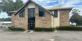 638 N Ferdon Boulevard Gallery 1