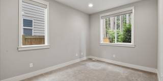 4bd/4.5ba Sammamish Home Gallery 9