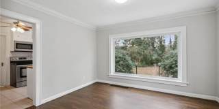 2878 N Hills Drive NE Gallery 11