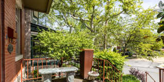 Stunning 5 Bedroom 2.5 Bathroom Home in Squirrel Hill Gallery 47
