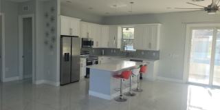 653 Foxchase Drive Gallery 33