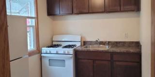 Location and Value! Cozy 1 and 2-Bedroom Apartment Building in Wauwatosa Location and Value! Cozy 1 and 2-Bedroom Apartment Building in Wauwatosa Gallery 15