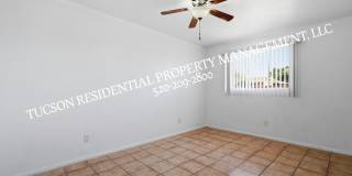 2402 South Calle Yucatan Gallery 19