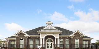 SPACIOUS, UPSCALE 3 BEDROOM 3.5 BATH TOWNHOME IS AVAILABLE MAY 22ND IN CLARKSBURG! Gallery 34