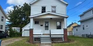 Charming 3 Bed Property at Prime Location Gallery 23