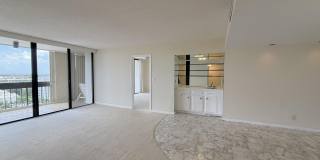 2000 Presidential Way Gallery 9