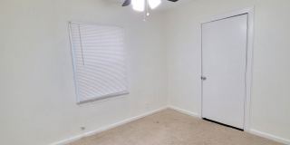 1112 Polk Ave Pensacola. MOVE IN SPECIAL: HALF OFF first full month of rent!!! Gallery 11