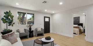 2706 S Cochran Street Gallery 3