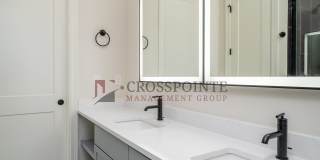 Luxury 3 bedroom, 3.5 Bath, 2 Car Garage Townhome- Fully Furnished! Gallery 20