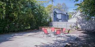 Fully Furnished Ranch Home in Birmingham, MI w/ All Utilities Included Gallery 6