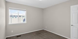 Charming 3BR Townhome in Denver Gallery 25