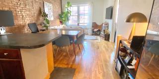 108 Perry Street Gallery 2